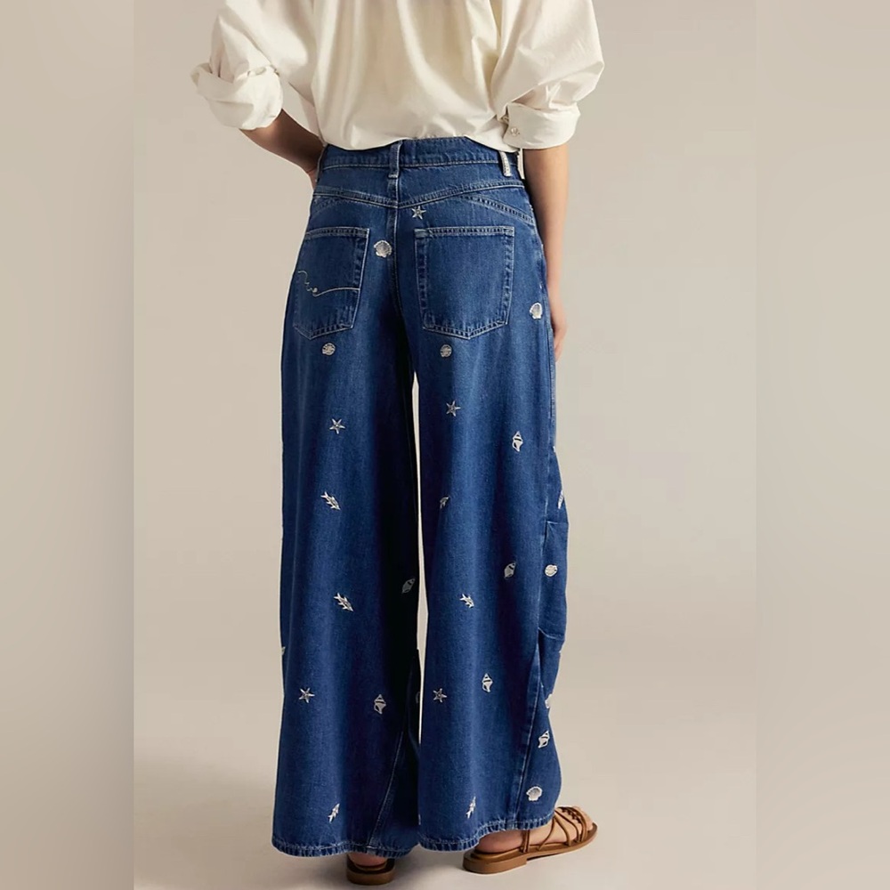 Free people We The Free Westward Embroidered
Jeans - Picture 2 of 9
